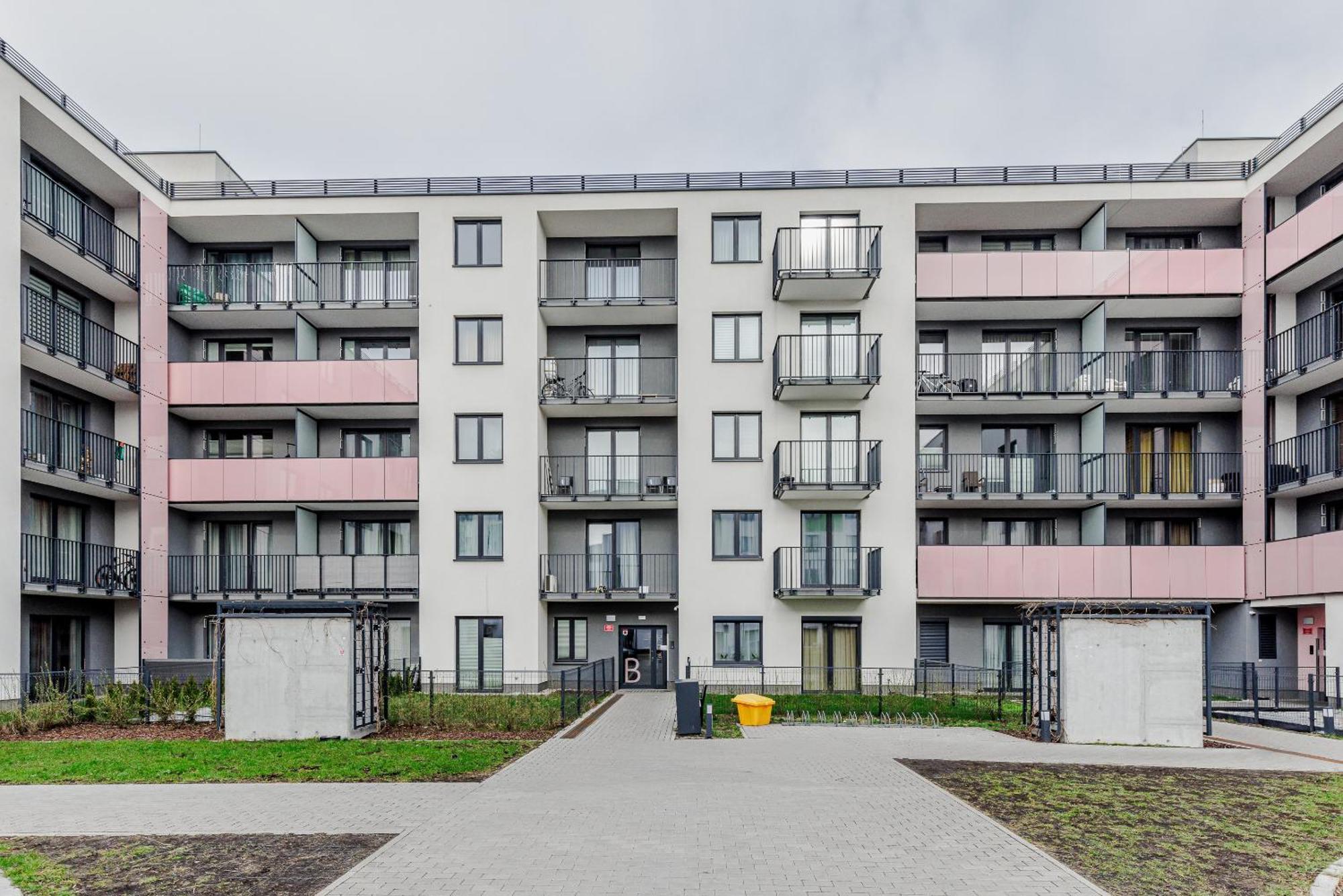Relax&Comfort New Waw 50 Sqm With Terrace, Garden, Free Parking And Ac Warsaw Exterior photo