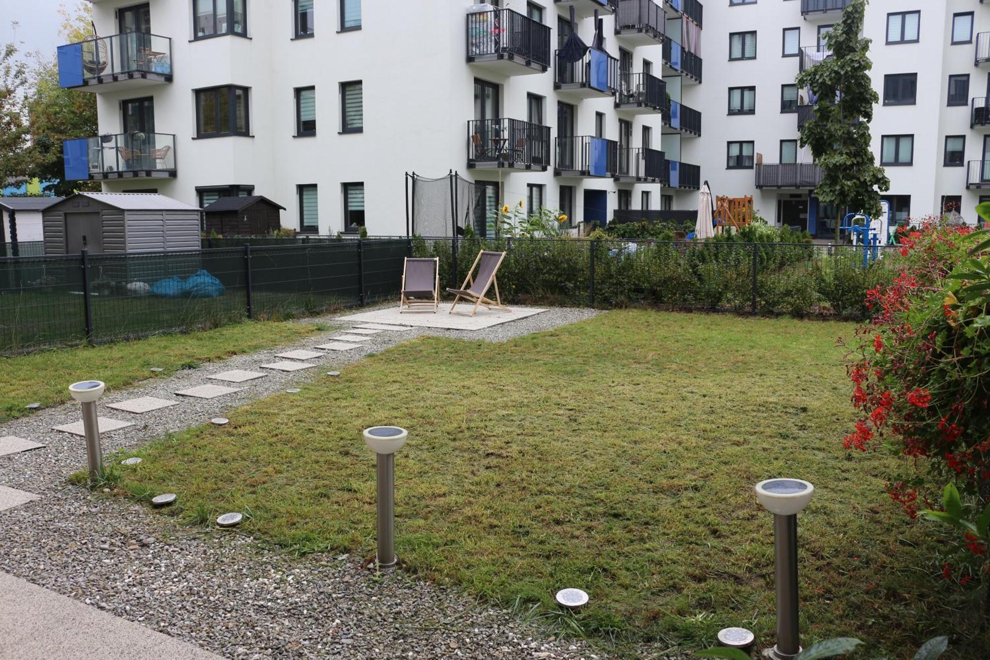 Relax&Comfort New Waw 50 Sqm With Terrace, Garden, Free Parking And Ac Warsaw Exterior photo