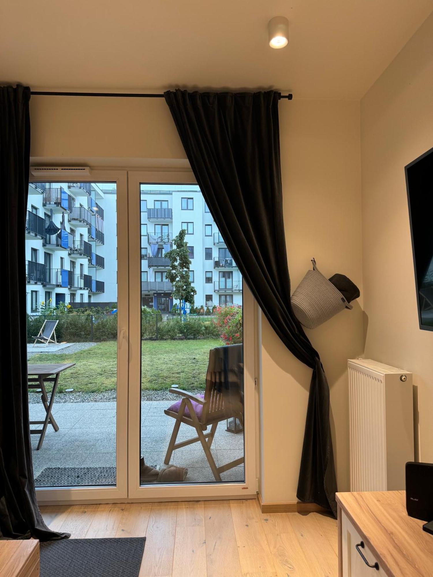 Relax&Comfort New Waw 50 Sqm With Terrace, Garden, Free Parking And Ac Warsaw Exterior photo