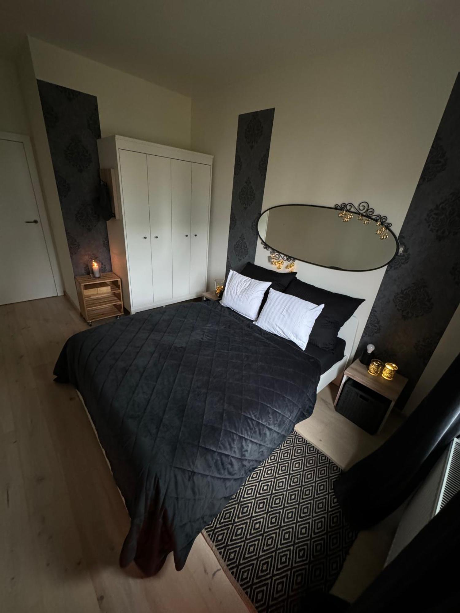 Relax&Comfort New Waw 50 Sqm With Terrace, Garden, Free Parking And Ac Warsaw Exterior photo