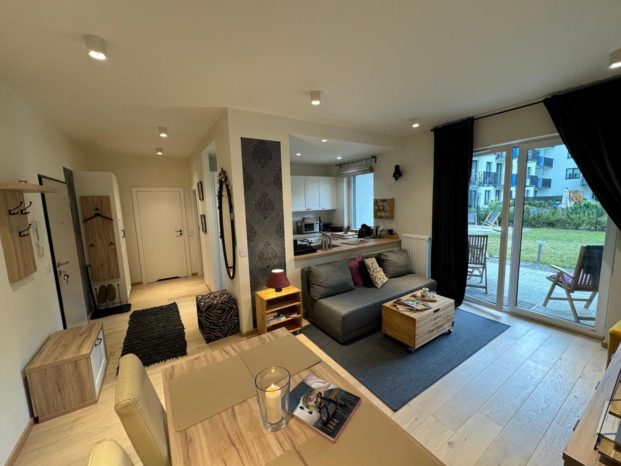 Relax&Comfort New Waw 50 Sqm With Terrace, Garden, Free Parking And Ac Warsaw Exterior photo